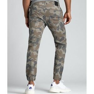 Duer Live Free Joggers 32x29